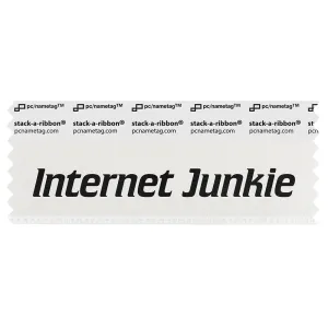 SINJUWHBK_01 internet junkie badge ribbon in white